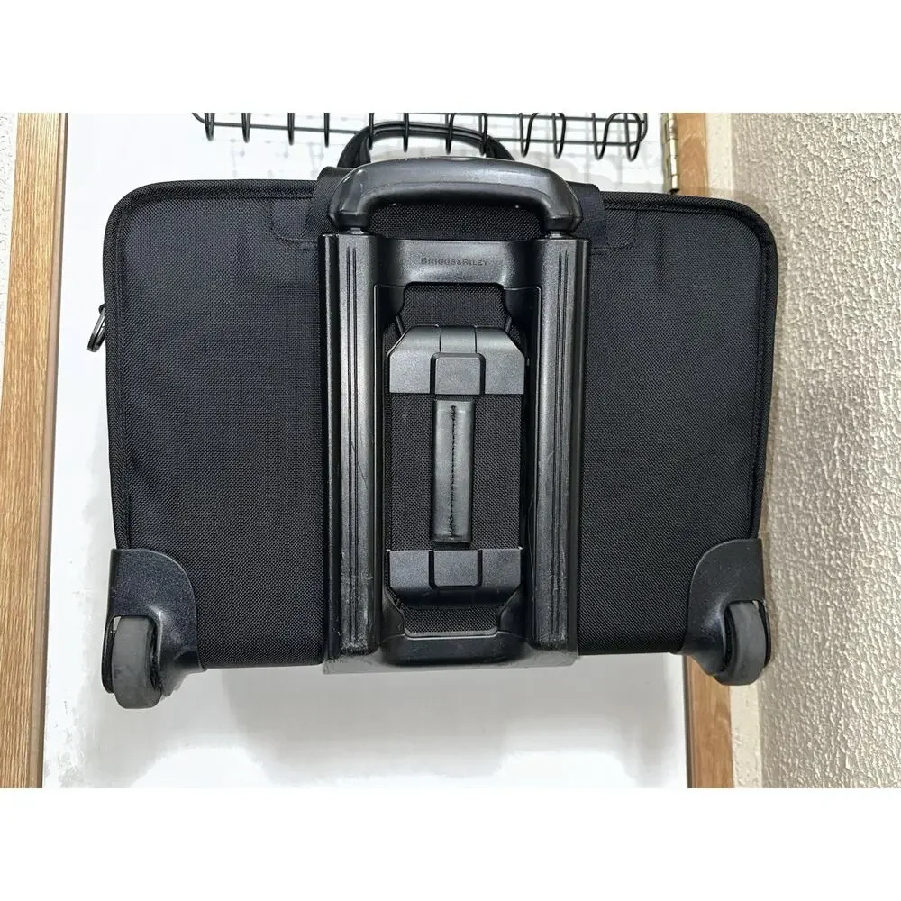 Briggs & Riley Travelware Black Expandable Rolling Laptop Carry On Briefcase